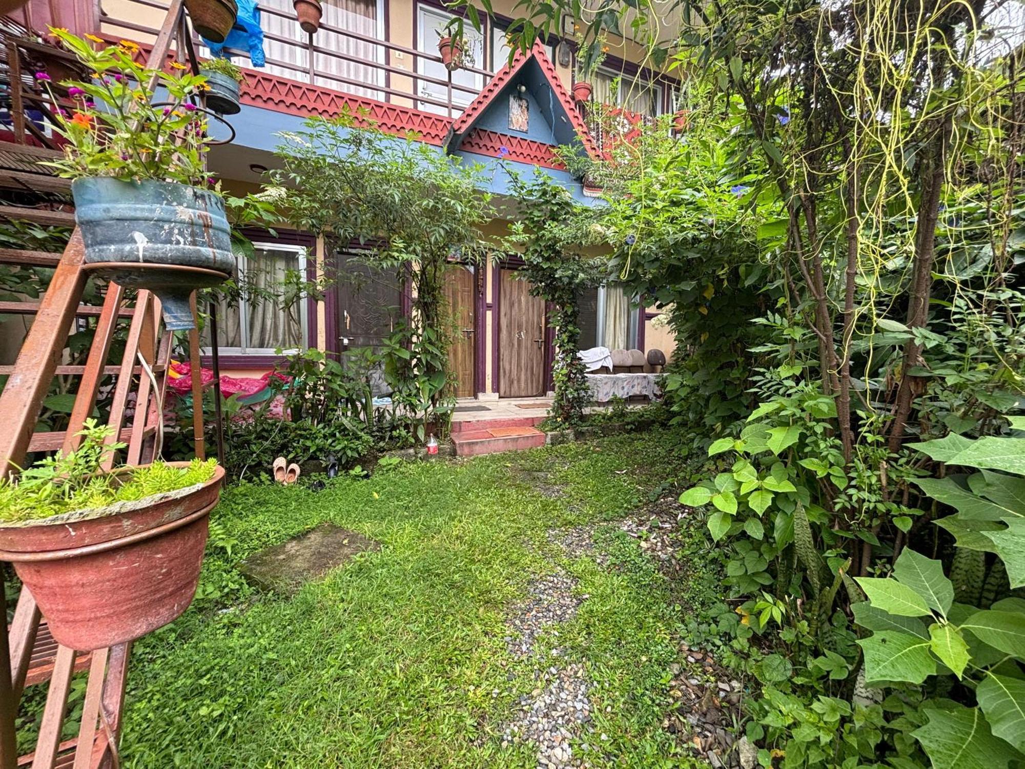 Homestay Fewa View Yoga Retreat Pokhara