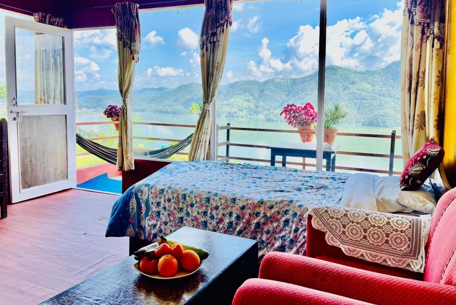 Homestay Fewa View Yoga Retreat Pokhara